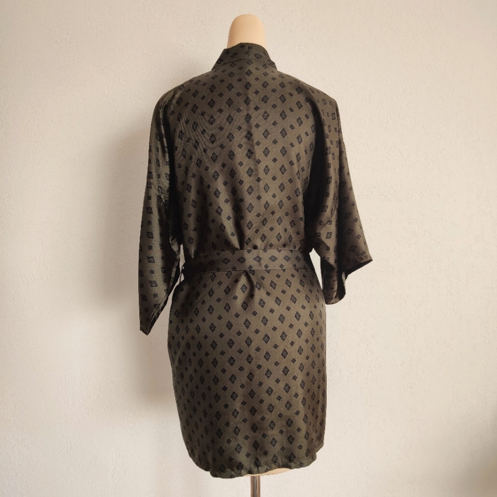 COPY - NWT Silk Robe | Vintage Asian Kimono - Picture 2 of 6
